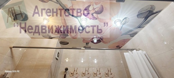 Четырехкомнатная кавртира в городе Ленинск-Кузнецком