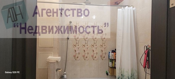 Четырехкомнатная кавртира в городе Ленинск-Кузнецком