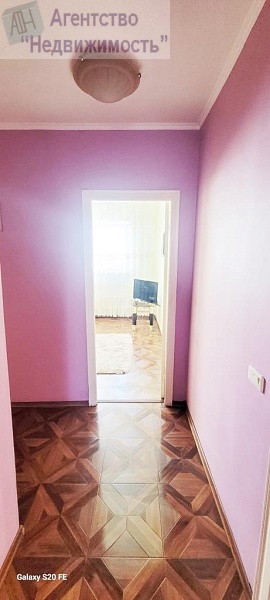 Трехкомнатная квартира по ул. Суворова, д. 14 г.Ленинск-Кузнецкий