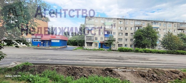 Двухкомнатная квартира по ул. Пушкина, д. 10,  г.Ленинск-Кузнецкий