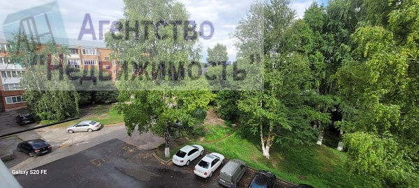 Двухкомнатная квартира по ул. Пушкина, д. 10,  г.Ленинск-Кузнецкий