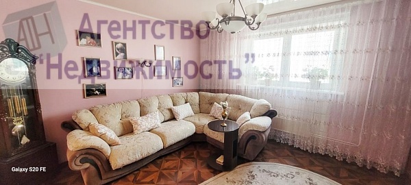 Трехкомнатная квартира по ул. Суворова, д. 14 г.Ленинск-Кузнецкий