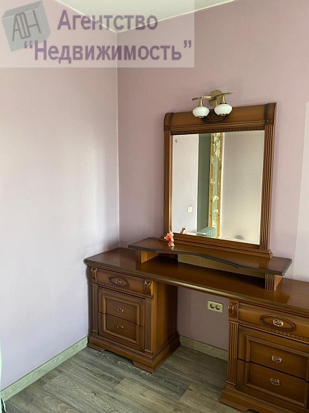 Двухкомнатная "Ленинградка" по ул. Зварыгина, 8а г.Ленинск-Кузнецкий