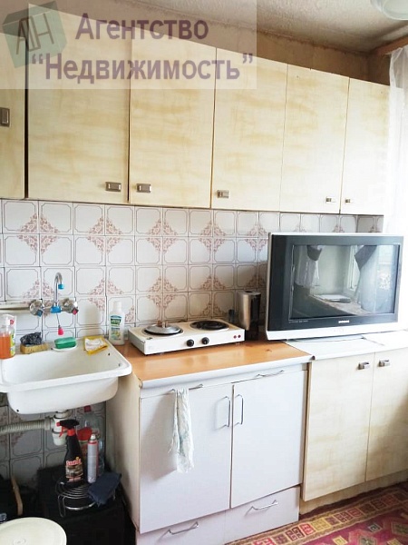 Однокомнатная квартира по ул. Пушкина г.Ленинск-Кузнецкий Однокомнатная квартира по ул. Пушкина г.Ленинск-Кузнецкий