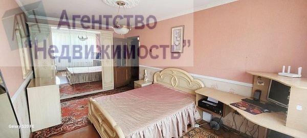 Трехкомнатная квартира по пр. Ленина, д.59/2 г.Ленинск-Кузнецкий