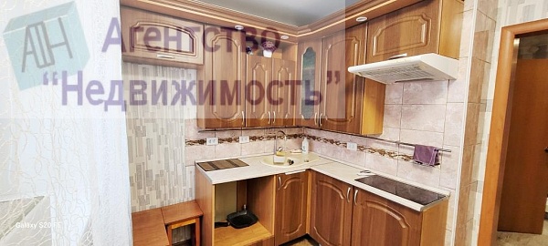 Двухкомнатная квартира по проспекту Кирова, д. 60 город Ленинск-Кузнецкий