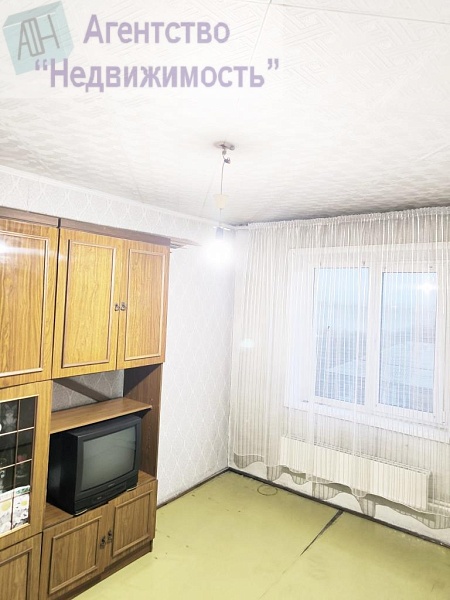 Трехкомнатная "Ленинградка" по ул. Туснолобовой Трехкомнатная "Ленинградка" по ул. Туснолобовой
