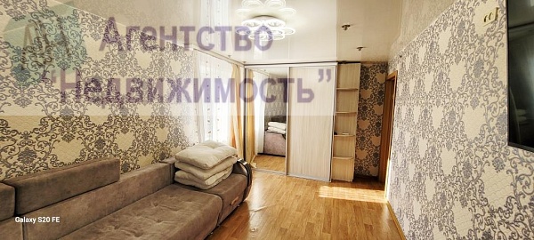 Двухкомнатная квартира по пр. Кирова, д. 100а        г. Ленинск-Кузнецкий