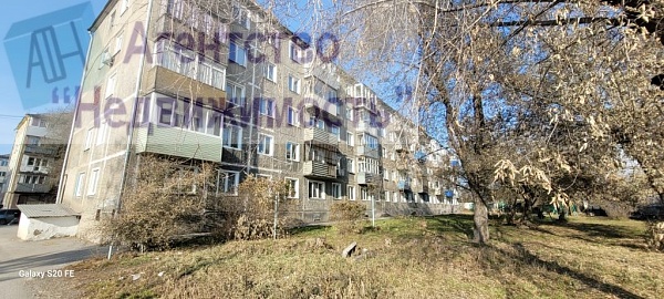 Двухкомнатная квартира по пр. Кирова, д. 100а        г. Ленинск-Кузнецкий