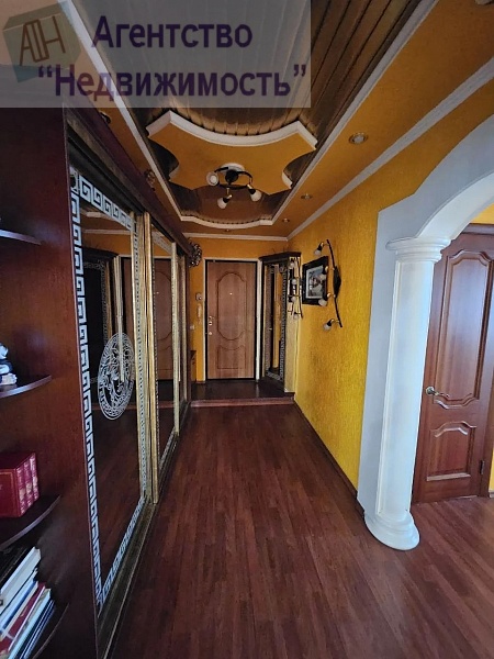 Трехкомнатная квартира по пр. Ленина, 88