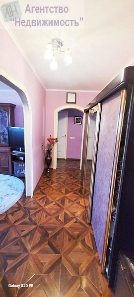 Трехкомнатная квартира по ул. Суворова, д. 14 г.Ленинск-Кузнецкий