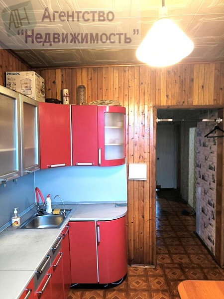 Трехкомнатная "Ленинградка" по ул. Туснолобовой Трехкомнатная "Ленинградка" по ул. Туснолобовой