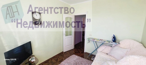 Трехкомнатная квартира по ул. Суворова, д. 14 г.Ленинск-Кузнецкий