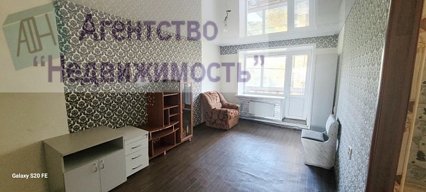 Трехкомнатная квартира по пр. Ленинна г.Ленинск-Кузнецкий Трехкомнатная квартира по пр. Ленинна г.Ленинск-Кузнецкий