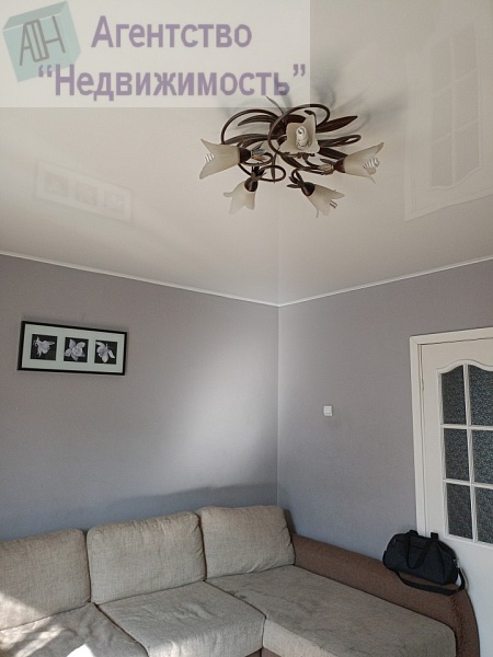 Трехкомнатная квартира в г. Ленинск-Кузнецкий, по пр. Текстильщиков,13