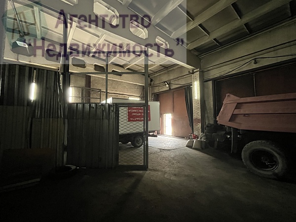 Нежилое здание по ул. Рубинштейна, 5