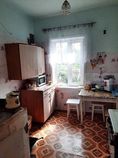 Жилой дом в селе Красное Жилой дом в селе Красное