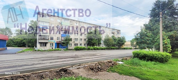 Двухкомнатная квартира по ул. Пушкина, д. 10,  г.Ленинск-Кузнецкий