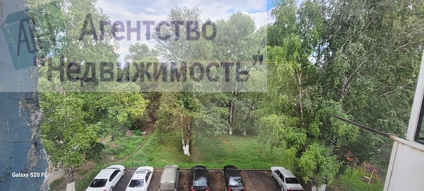 Двухкомнатная квартира по ул. Пушкина, д. 10,  г.Ленинск-Кузнецкий