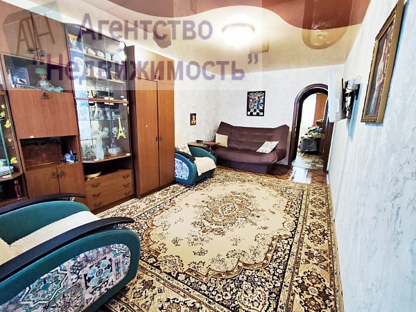 Двухкомнатная квартира по пр. Ленина, д. 63/4