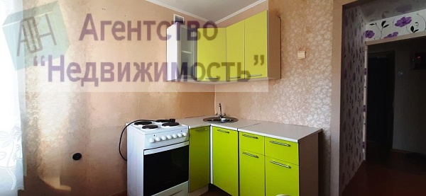 Трехкомнатная квартира по улице Пушкина в городе Ленинск-Кузнецкий