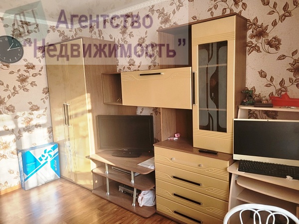 Двухкомнатная квартира по проспекту Ленина г.Ленинск-Кузнецкий