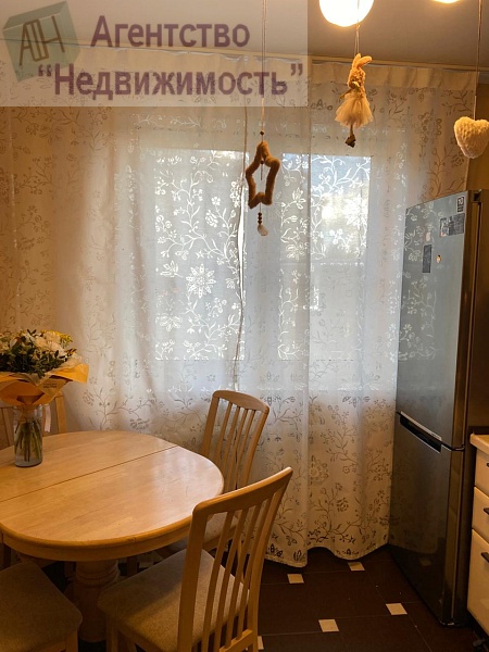 Двухкомнатная "Ленинградка" по ул. Зварыгина, 8а г.Ленинск-Кузнецкий Двухкомнатная "Ленинградка" по ул. Зварыгина, 8а г.Ленинск-Кузнецкий